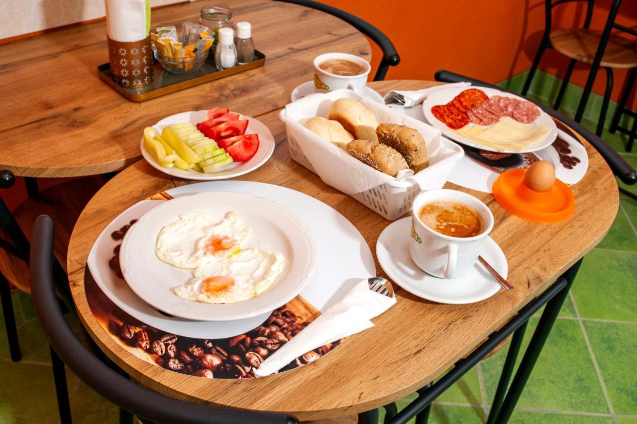 Apartments Erik B&B Adults Only Ρόβινι Εξωτερικό φωτογραφία