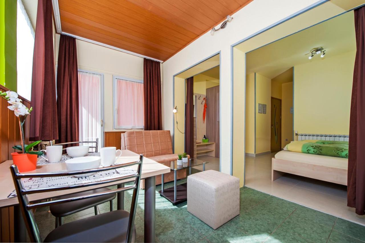 Apartments Erik B&B Adults Only Ρόβινι Εξωτερικό φωτογραφία