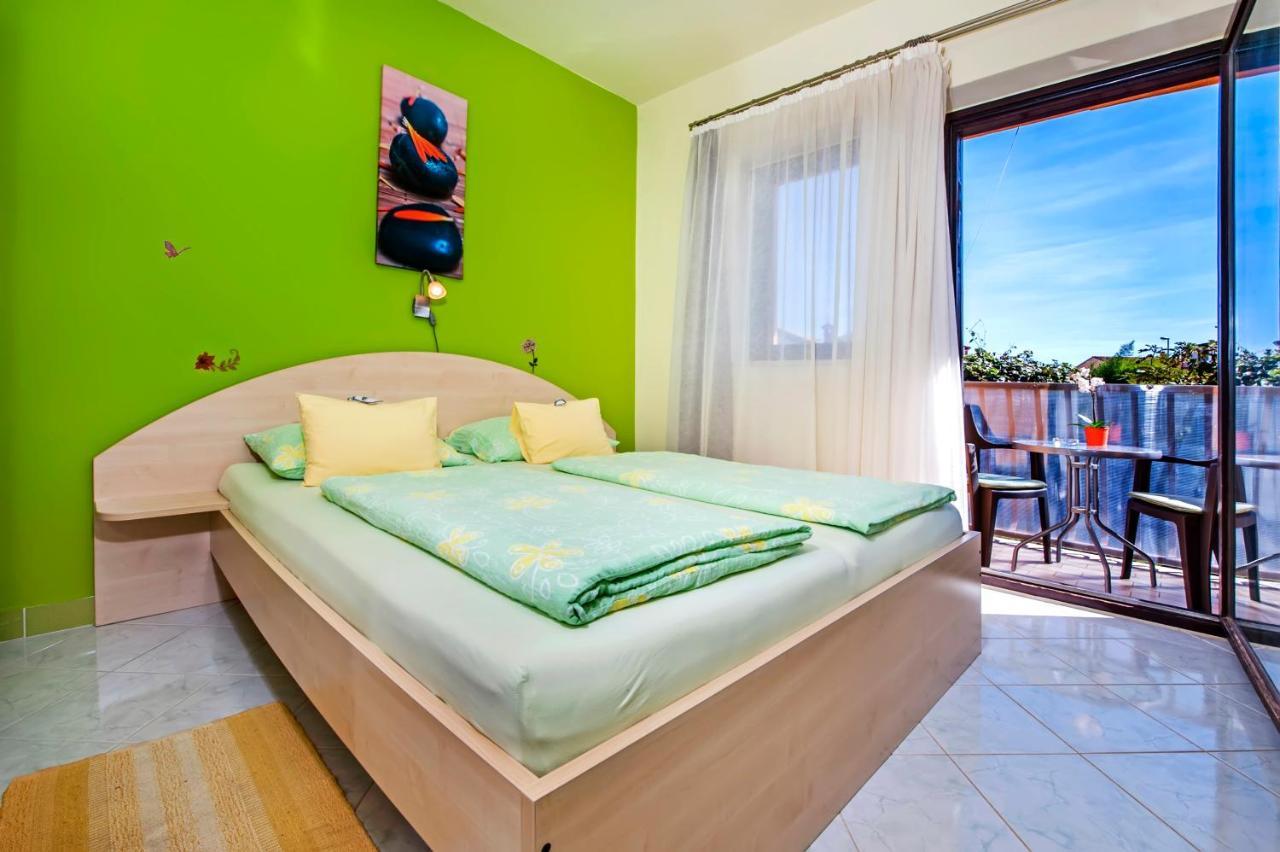 Apartments Erik B&B Adults Only Ρόβινι Εξωτερικό φωτογραφία