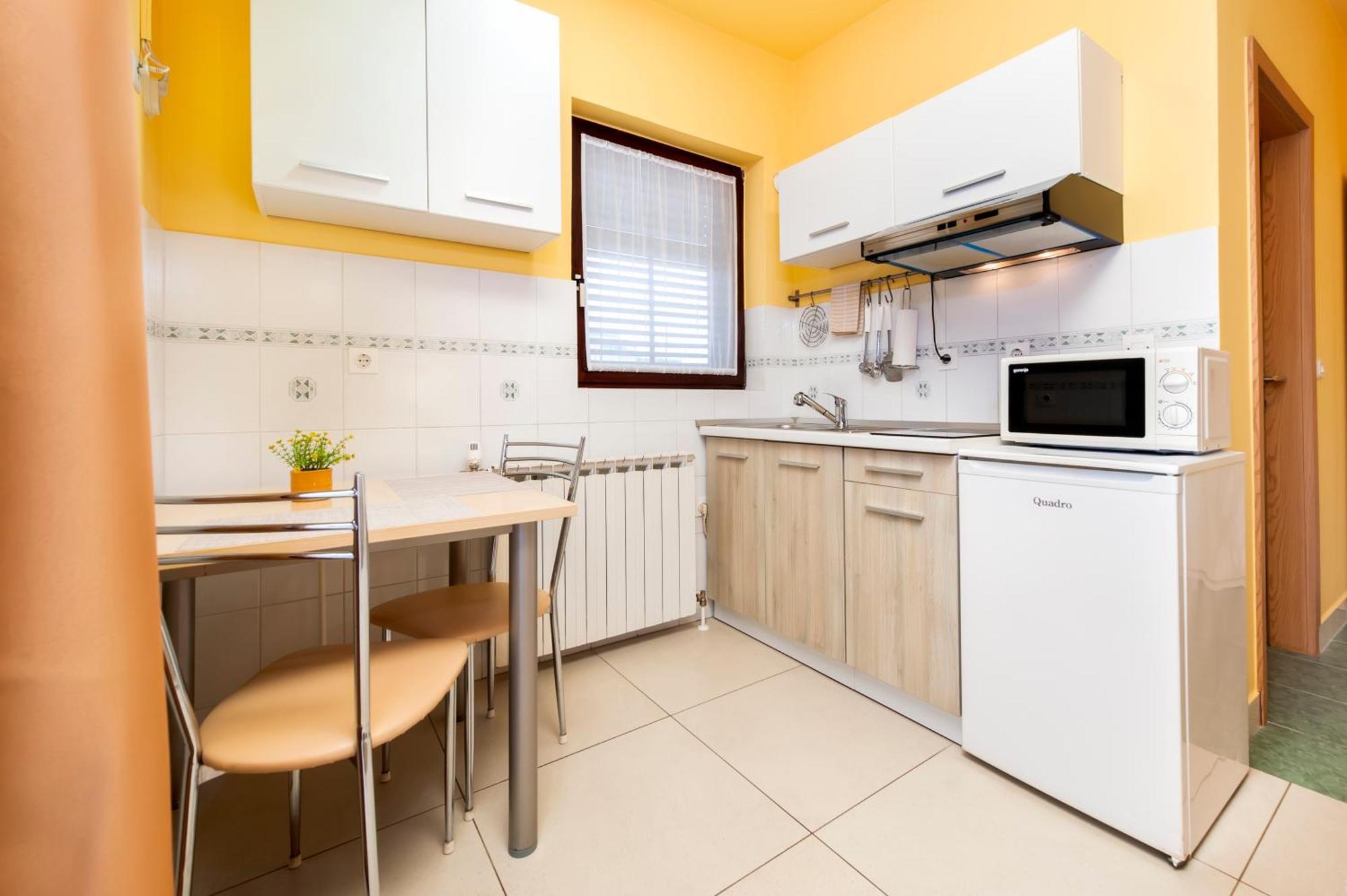 Apartments Erik B&B Adults Only Ρόβινι Δωμάτιο φωτογραφία