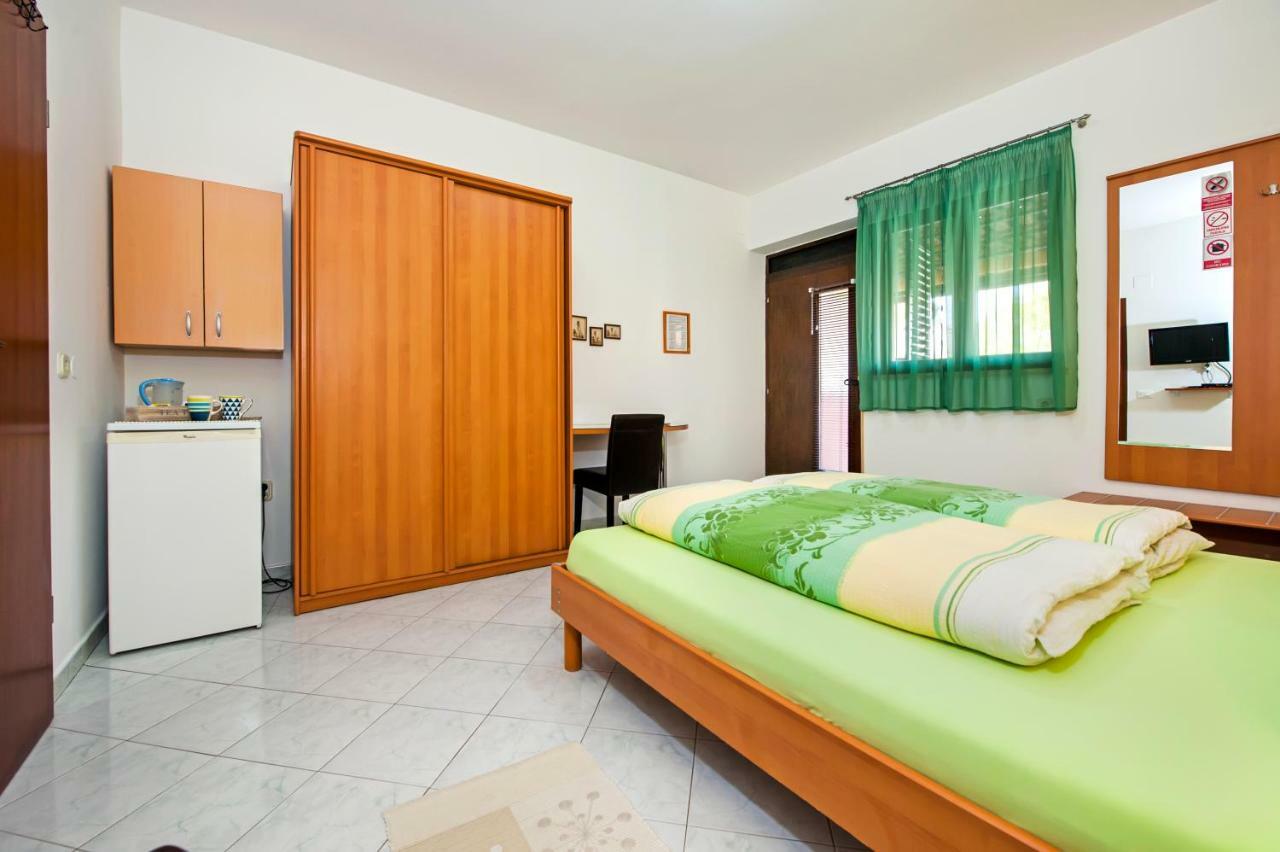 Apartments Erik B&B Adults Only Ρόβινι Εξωτερικό φωτογραφία